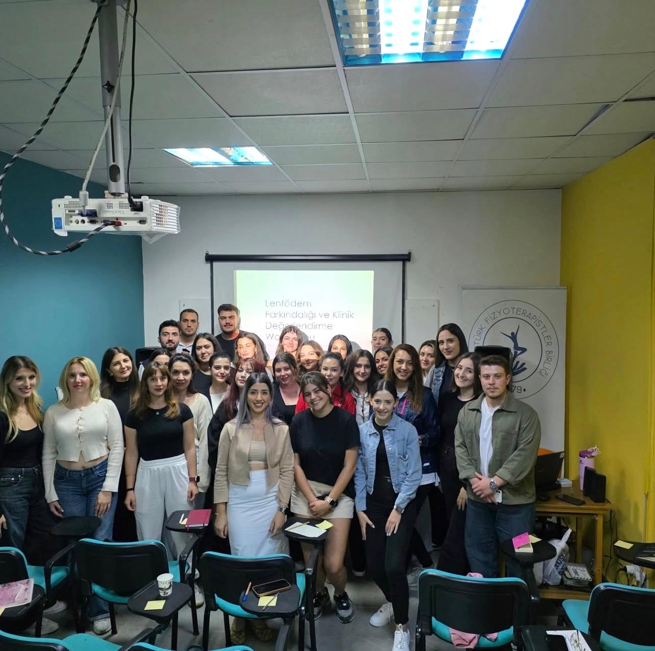 Etkinlik Fotoğrafı 3